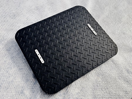 グリストラップ 蓋:「２個１」にしたグリストラップの蓋を東京都江東区の中華そば屋さんへ