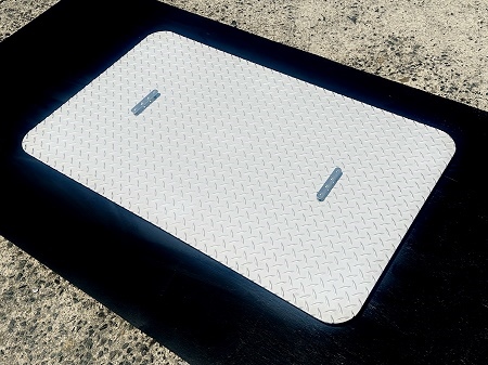 グリストラップ 蓋:「２個１」にしたグリストラップの蓋を練馬区の洋食料理店様へ