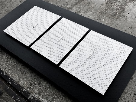 グリストラップ 蓋:ご注文から２日で東京都中央区のカレー屋さんへ発送