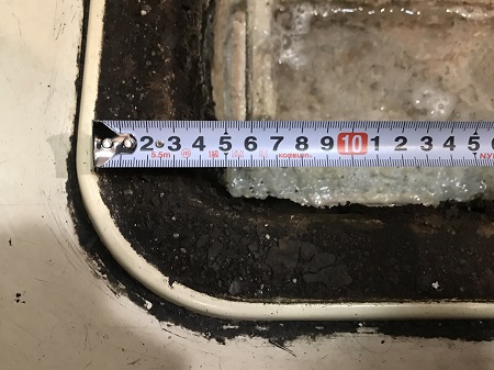 グリストラップ槽の測定方法