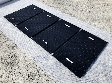 グリストラップ 蓋:鉄製に錆び止め塗装のグリストラップ蓋を東京都世田谷区の工務店さまへ