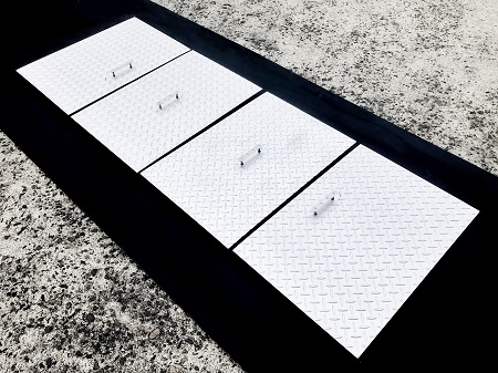 グリストラップ 蓋:ステンレス製のグリストラップの蓋を神奈川県茅ヶ崎市の工事業者様へ