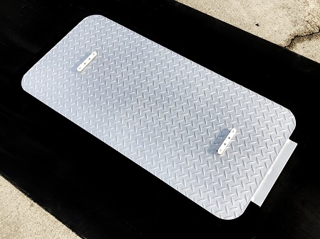 グリストラップ 蓋:変わった梁のグリストラップ蓋を東京都葛飾区の居酒屋さんへ