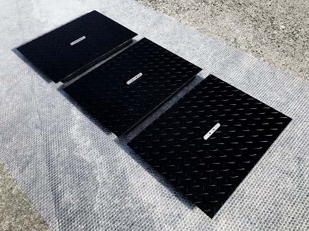 グリストラップ 蓋:鉄製のグリストラップ蓋を東京都千代田区の厨房デザイン会社様へ