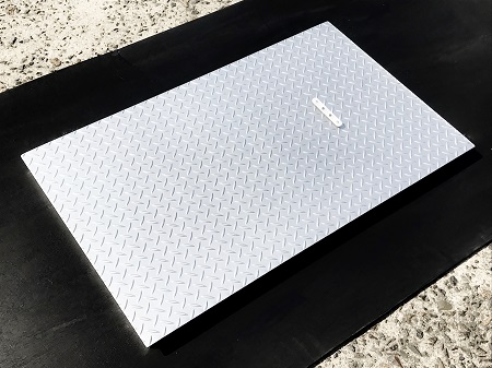 グリーストラップ 蓋:取っ手が片側だけのグリーストラップ蓋を愛知県名古屋市のビストロさんへ